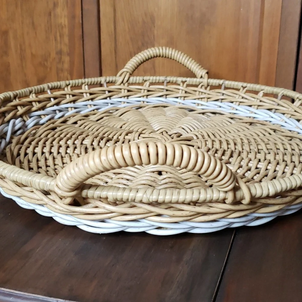 Round Woven Basket Tray with Handles